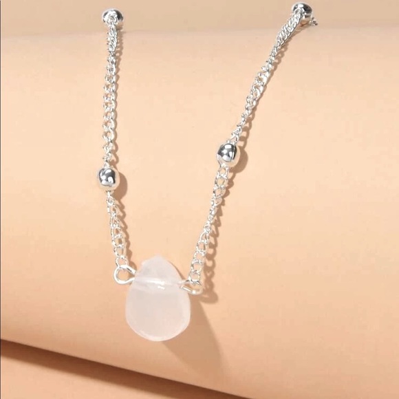 FREE 🌙Silver chain crystal water drop chocker necklace - Picture 2 of 2